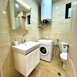Aparthotel Cabacum Pleasure Beachfront - 50m To And Pool Varna