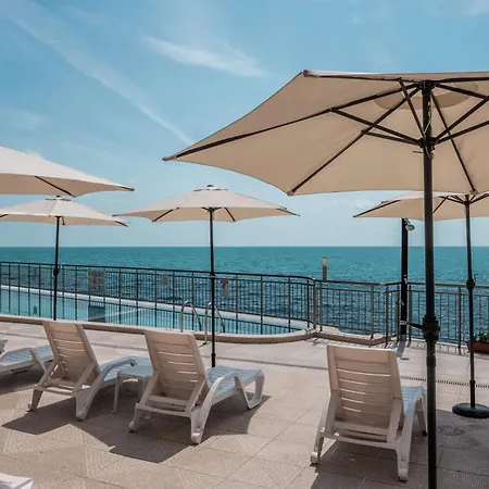 Cabacum Pleasure Beachfront - 50m To And Pool Aparthotel 3*